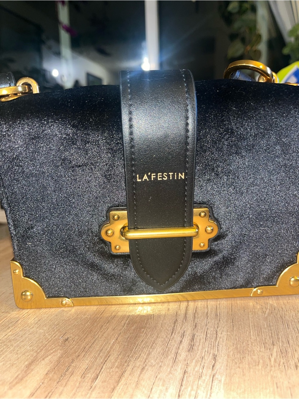 LA FESTIN Black Velvet Purse